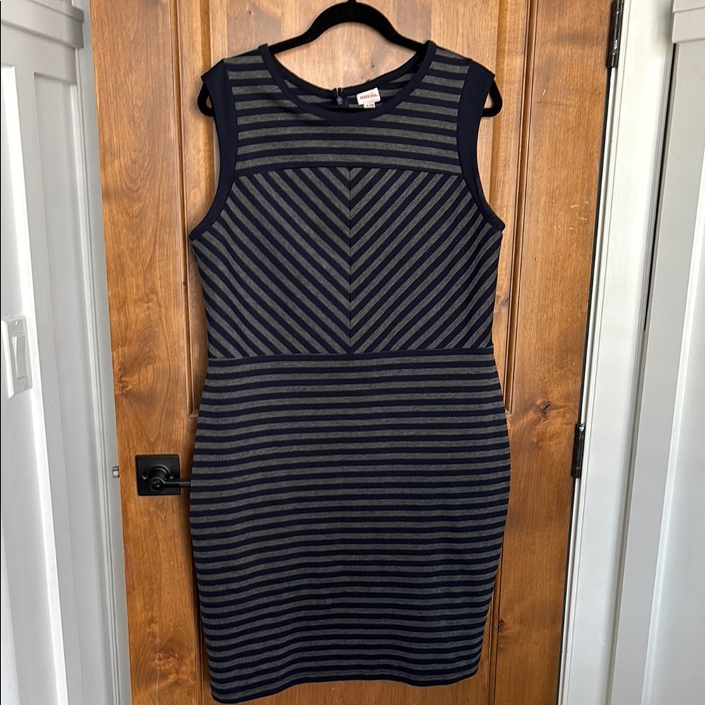 Striped Navy and Gray Dress XL